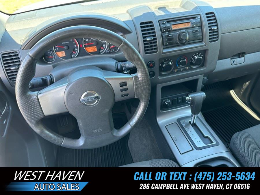 2011 Nissan Pathfinder 4WD 4dr V6 Silver, available for sale in West Haven, Connecticut | West Haven Auto Sales LLC. West Haven, Connecticut 2011 Nissan Pathfinder 4WD 4dr V6 Silver, available for sale in West Haven, Connecticut | West Haven Auto Sales LLC. West Haven, Connecticut
