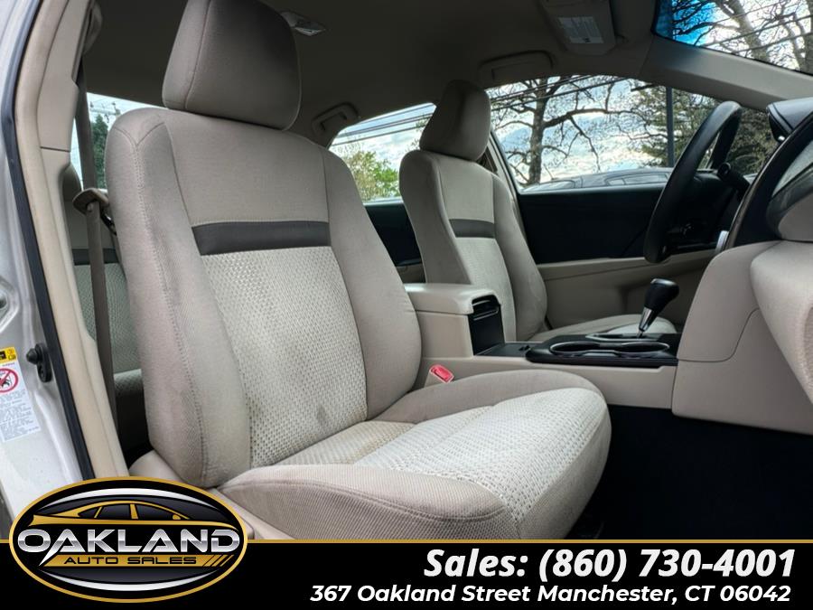 2014 Toyota Camry 4dr Sdn I4 Auto LE (Natl) *Ltd Avail*, available for sale in Manchester, Connecticut | Oakland Auto Sales. Manchester, Connecticut 2014 Toyota Camry 4dr Sdn I4 Auto LE (Natl) *Ltd Avail*, available for sale in Manchester, Connecticut | Oakland Auto Sales. Manchester, Connecticut