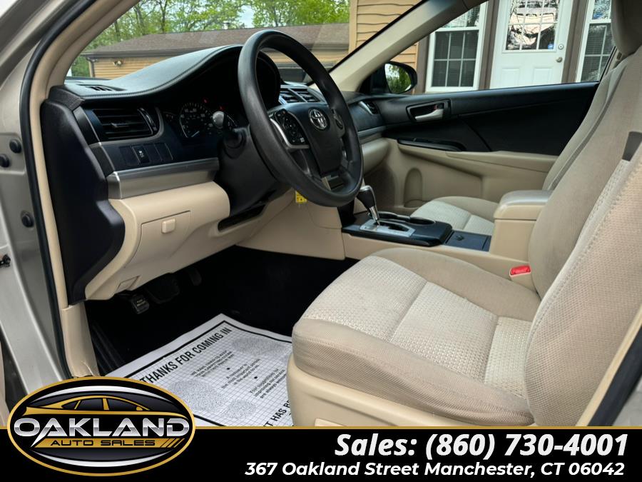 2014 Toyota Camry 4dr Sdn I4 Auto LE (Natl) *Ltd Avail*, available for sale in Manchester, Connecticut | Oakland Auto Sales. Manchester, Connecticut 2014 Toyota Camry 4dr Sdn I4 Auto LE (Natl) *Ltd Avail*, available for sale in Manchester, Connecticut | Oakland Auto Sales. Manchester, Connecticut