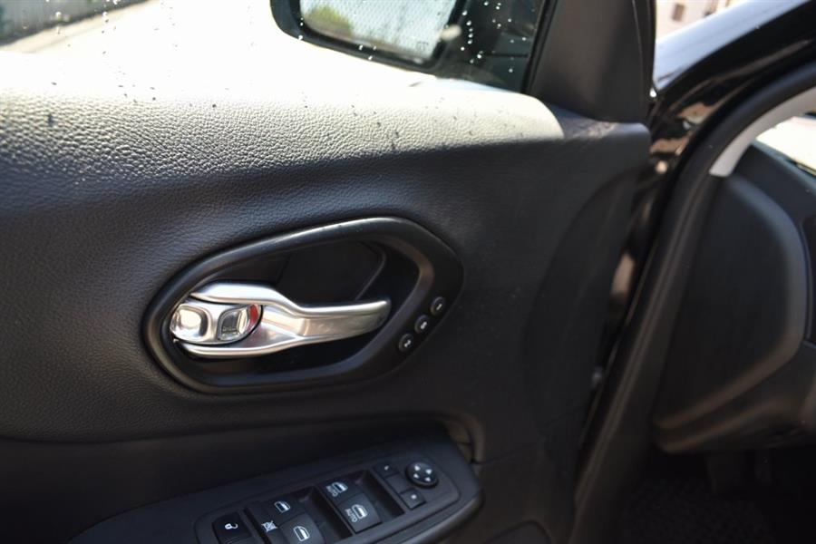 2022 Jeep Cherokee Trailhawk, available for sale in Hempstead, New York | Certified Automotive Group. Hempstead, New York 2022 Jeep Cherokee Trailhawk, available for sale in Hempstead, New York | Certified Automotive Group. Hempstead, New York