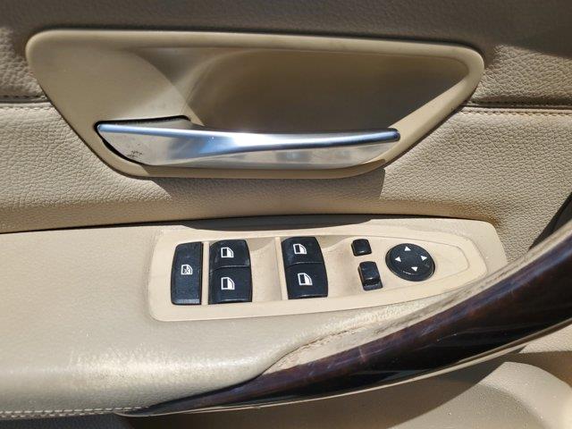 2015 BMW 4 Series 4dr Sdn 435i xDrive AWD Gran Coupe, available for sale in Fort Myers, Florida | Carlux Fort Myers. Fort Myers, Florida 2015 BMW 4 Series 4dr Sdn 435i xDrive AWD Gran Coupe, available for sale in Fort Myers, Florida | Carlux Fort Myers. Fort Myers, Florida