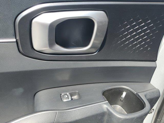 2022 Kia Sorento LX FWD, available for sale in Woodside, New York | Drive Central. Woodside, New York 2022 Kia Sorento LX FWD, available for sale in Woodside, New York | Drive Central. Woodside, New York