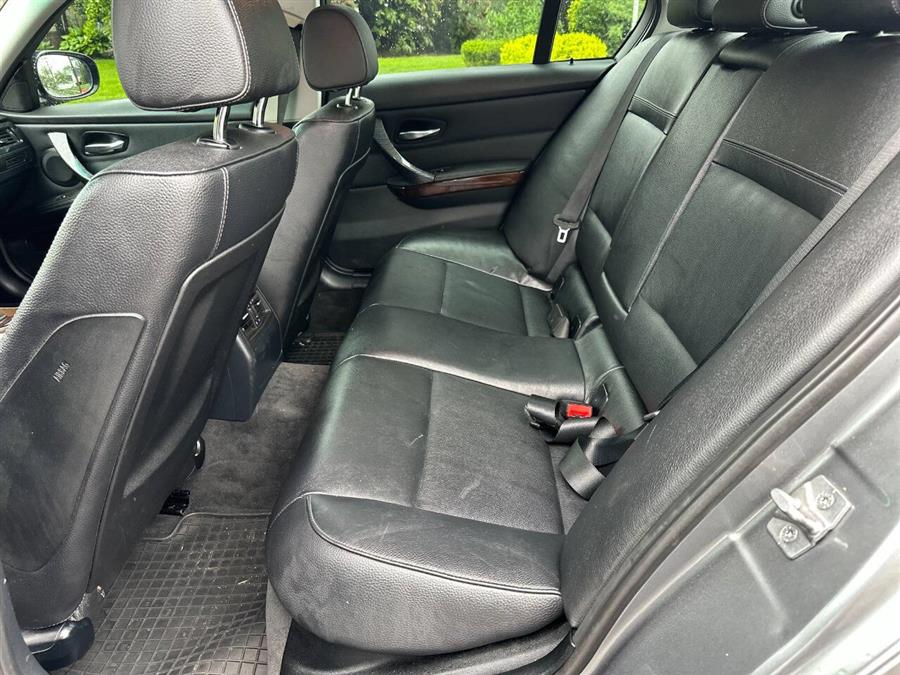 2011 BMW 3 Series 335i xDrive AWD 4dr Sedan, available for sale in Hempstead, New York | VIP Auto Credit Express. Hempstead, New York 2011 BMW 3 Series 335i xDrive AWD 4dr Sedan, available for sale in Hempstead, New York | VIP Auto Credit Express. Hempstead, New York