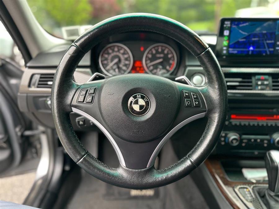2011 BMW 3 Series 335i xDrive AWD 4dr Sedan, available for sale in Hempstead, New York | VIP Auto Credit Express. Hempstead, New York 2011 BMW 3 Series 335i xDrive AWD 4dr Sedan, available for sale in Hempstead, New York | VIP Auto Credit Express. Hempstead, New York