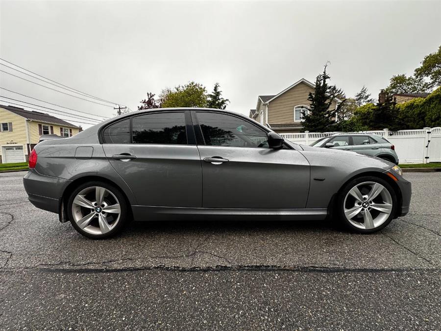 2011 BMW 3 Series 335i xDrive AWD 4dr Sedan, available for sale in Hempstead, New York | VIP Auto Credit Express. Hempstead, New York 2011 BMW 3 Series 335i xDrive AWD 4dr Sedan, available for sale in Hempstead, New York | VIP Auto Credit Express. Hempstead, New York