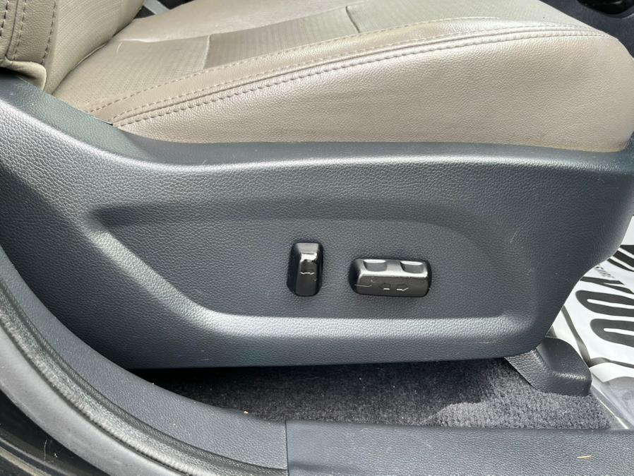 2013 Hyundai Santa Fe AWD 4dr 2.0T Sport, available for sale in Springfield, Massachusetts | Jordan Auto Sales Inc. Springfield, Massachusetts 2013 Hyundai Santa Fe AWD 4dr 2.0T Sport, available for sale in Springfield, Massachusetts | Jordan Auto Sales Inc. Springfield, Massachusetts