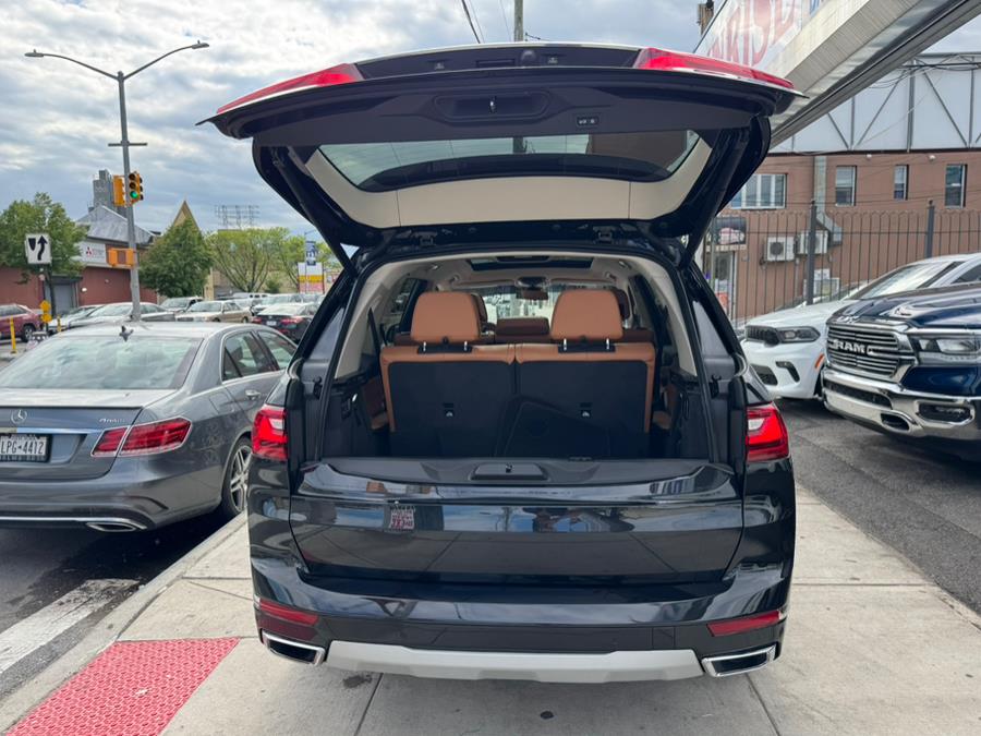 2021 BMW X7 xDrive40i Sports Activity Vehicle, available for sale in Jamaica, New York | Sunrise Autoland. Jamaica, New York 2021 BMW X7 xDrive40i Sports Activity Vehicle, available for sale in Jamaica, New York | Sunrise Autoland. Jamaica, New York