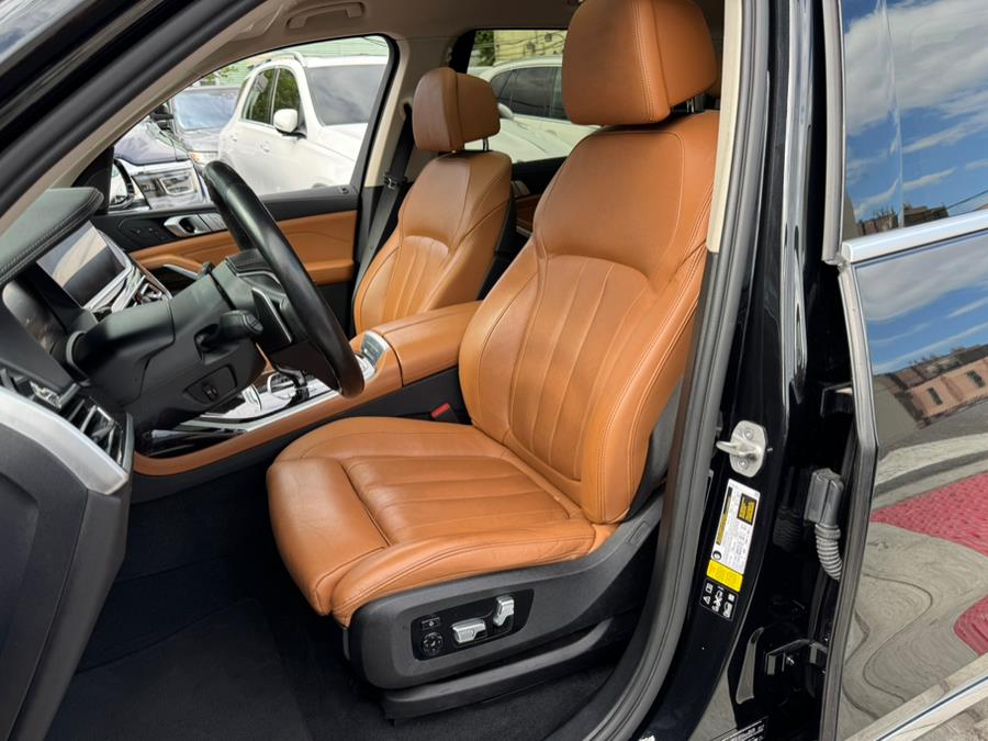 2021 BMW X7 xDrive40i Sports Activity Vehicle, available for sale in Jamaica, New York | Sunrise Autoland. Jamaica, New York 2021 BMW X7 xDrive40i Sports Activity Vehicle, available for sale in Jamaica, New York | Sunrise Autoland. Jamaica, New York
