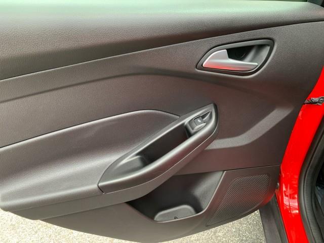 2014 Ford Focus SE, available for sale in Forestville, Maryland | Valentine Motor Company. Forestville, Maryland 2014 Ford Focus SE, available for sale in Forestville, Maryland | Valentine Motor Company. Forestville, Maryland