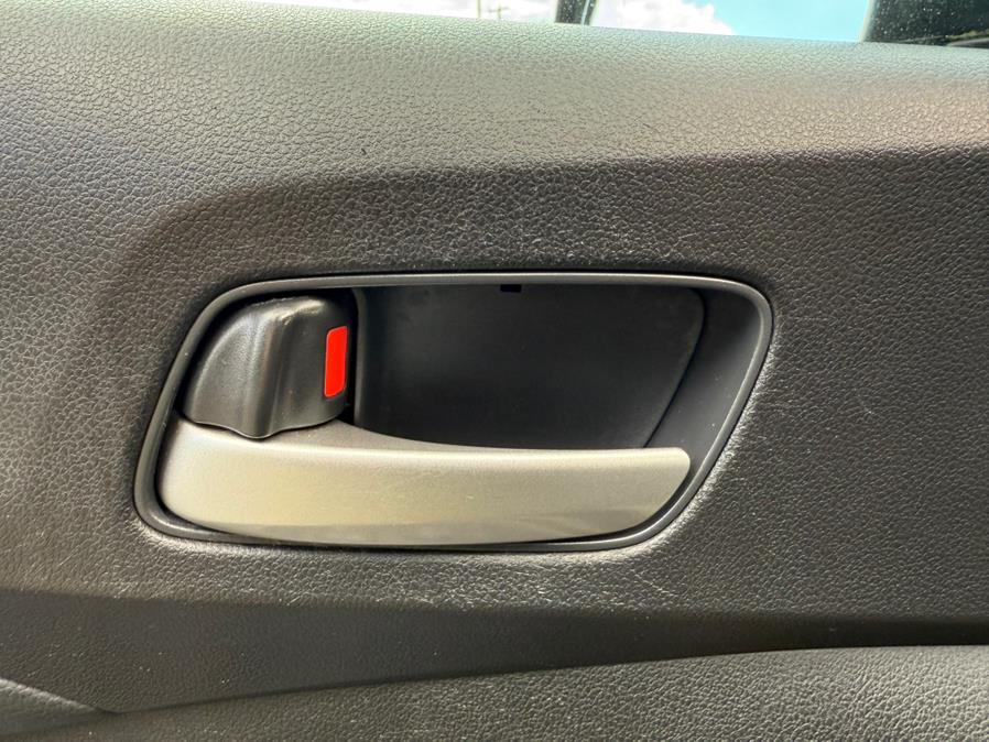 2012 Honda CR-V AWD 5dr EX-L, available for sale in Philadelphia, Pennsylvania | Eugen's Auto Sales & Repairs. Philadelphia, Pennsylvania 2012 Honda CR-V AWD 5dr EX-L, available for sale in Philadelphia, Pennsylvania | Eugen's Auto Sales & Repairs. Philadelphia, Pennsylvania