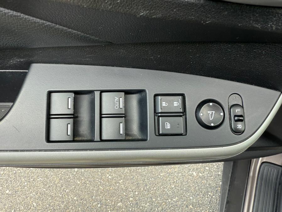 2012 Honda CR-V AWD 5dr EX-L, available for sale in Philadelphia, Pennsylvania | Eugen's Auto Sales & Repairs. Philadelphia, Pennsylvania 2012 Honda CR-V AWD 5dr EX-L, available for sale in Philadelphia, Pennsylvania | Eugen's Auto Sales & Repairs. Philadelphia, Pennsylvania