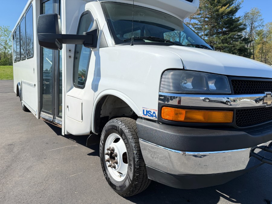 2017 Chevrolet Express Commercial Cutaway 4500 Van 159", available for sale in Ortonville, Michigan | Marsh Auto Sales LLC. Ortonville, Michigan 2017 Chevrolet Express Commercial Cutaway 4500 Van 159", available for sale in Ortonville, Michigan | Marsh Auto Sales LLC. Ortonville, Michigan
