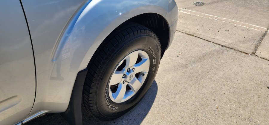 2012 Nissan Frontier 4WD King Cab Manual PRO-4X, available for sale in Baldwin, New York | Carmoney Auto Sales. Baldwin, New York 2012 Nissan Frontier 4WD King Cab Manual PRO-4X, available for sale in Baldwin, New York | Carmoney Auto Sales. Baldwin, New York