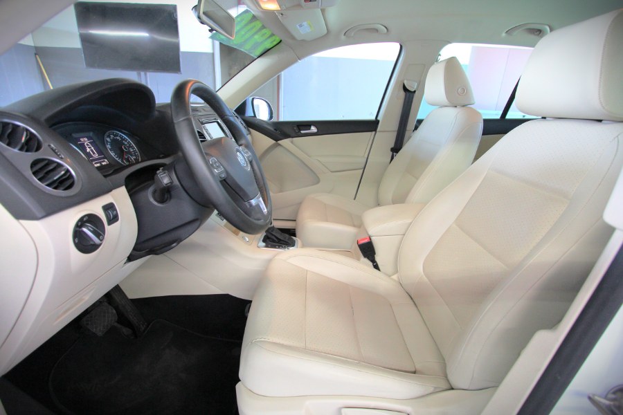 2014 Volkswagen Tiguan 2WD 4dr Auto SE w/Appearance, available for sale in Garden Grove, California | U Save Auto Auction. Garden Grove, California 2014 Volkswagen Tiguan 2WD 4dr Auto SE w/Appearance, available for sale in Garden Grove, California | U Save Auto Auction. Garden Grove, California