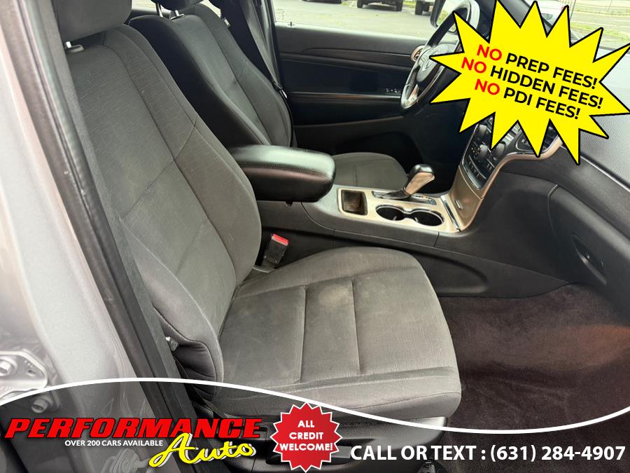 2016 Jeep Grand Cherokee 4WD 4dr Laredo, available for sale in Bohemia, New York | Performance Auto Inc. Bohemia, New York 2016 Jeep Grand Cherokee 4WD 4dr Laredo, available for sale in Bohemia, New York | Performance Auto Inc. Bohemia, New York