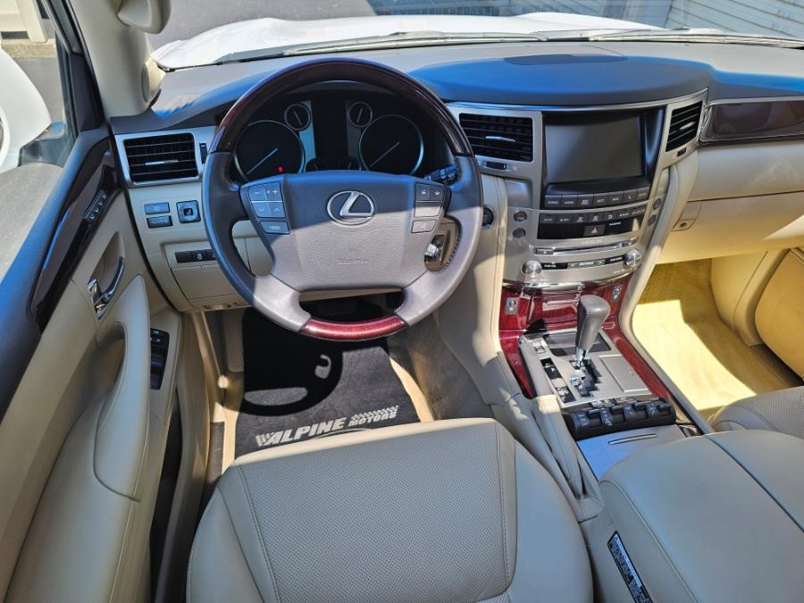 2015 Lexus LX 570 4WD 4dr, available for sale in Wantagh, New York | Alpine Motors Inc. Wantagh, New York 2015 Lexus LX 570 4WD 4dr, available for sale in Wantagh, New York | Alpine Motors Inc. Wantagh, New York
