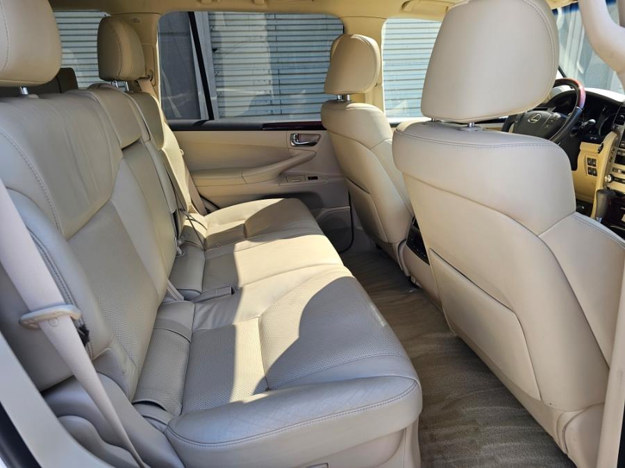 2015 Lexus LX 570 4WD 4dr, available for sale in Wantagh, New York | Alpine Motors Inc. Wantagh, New York 2015 Lexus LX 570 4WD 4dr, available for sale in Wantagh, New York | Alpine Motors Inc. Wantagh, New York