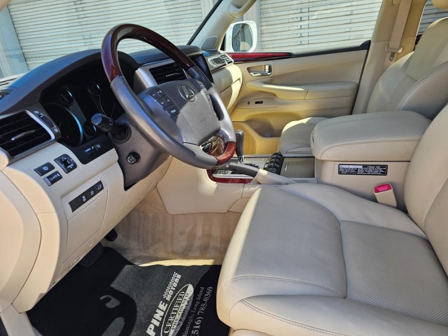 2015 Lexus LX 570 4WD 4dr, available for sale in Wantagh, New York | Alpine Motors Inc. Wantagh, New York 2015 Lexus LX 570 4WD 4dr, available for sale in Wantagh, New York | Alpine Motors Inc. Wantagh, New York