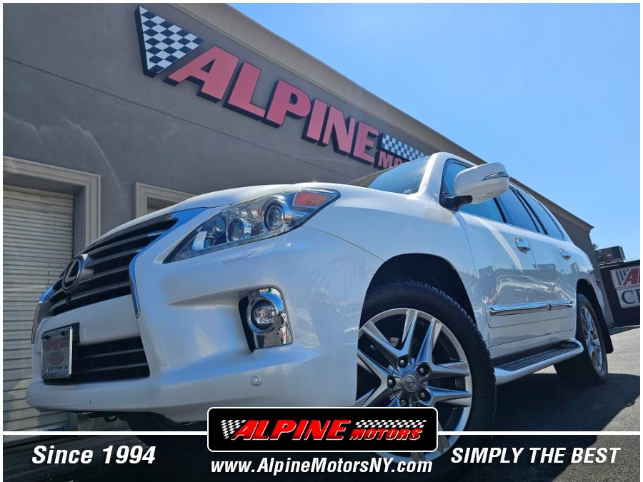 Used 2015 Lexus LX 570 in Wantagh, New York | Alpine Motors Inc. Wantagh, New York