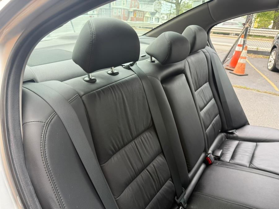 2011 Honda Accord Sdn 4dr I4 Auto EX-L, available for sale in Revere, Massachusetts | Wonderland Auto. Revere, Massachusetts 2011 Honda Accord Sdn 4dr I4 Auto EX-L, available for sale in Revere, Massachusetts | Wonderland Auto. Revere, Massachusetts