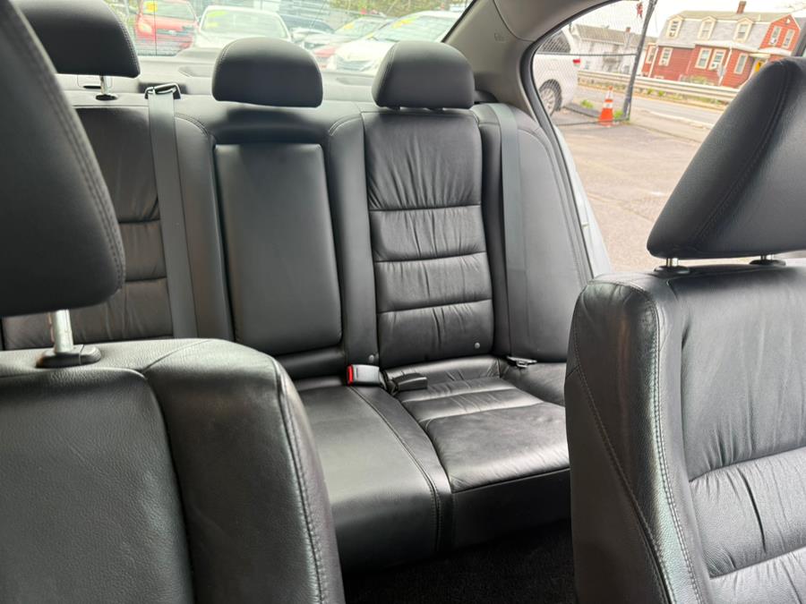 2011 Honda Accord Sdn 4dr I4 Auto EX-L, available for sale in Revere, Massachusetts | Wonderland Auto. Revere, Massachusetts 2011 Honda Accord Sdn 4dr I4 Auto EX-L, available for sale in Revere, Massachusetts | Wonderland Auto. Revere, Massachusetts