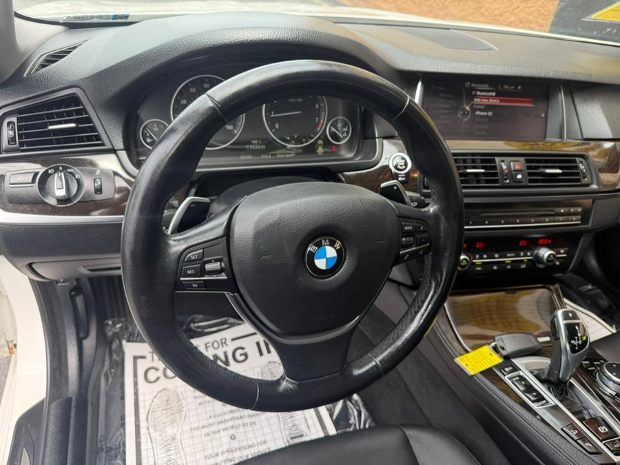 2016 BMW 5 Series 4dr Sdn 528i xDrive AWD, available for sale in Revere, Massachusetts | Wonderland Auto. Revere, Massachusetts 2016 BMW 5 Series 4dr Sdn 528i xDrive AWD, available for sale in Revere, Massachusetts | Wonderland Auto. Revere, Massachusetts