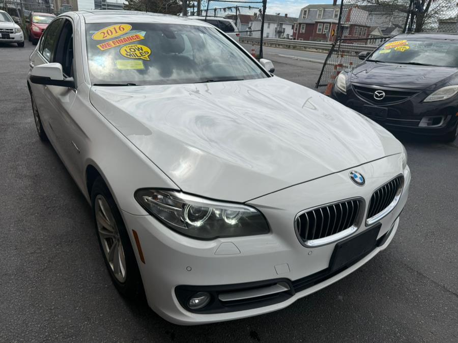 2016 BMW 5 Series 4dr Sdn 528i xDrive AWD, available for sale in Revere, Massachusetts | Wonderland Auto. Revere, Massachusetts 2016 BMW 5 Series 4dr Sdn 528i xDrive AWD, available for sale in Revere, Massachusetts | Wonderland Auto. Revere, Massachusetts
