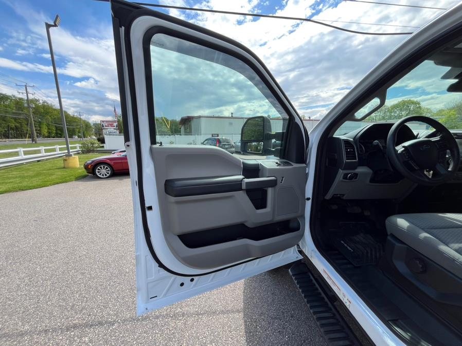 2020 Ford Super Duty F-600 DRW XLT 4WD Reg Cab 169" WB 84" CA, available for sale in South Windsor, Connecticut | Mike And Tony Auto Sales, Inc. South Windsor, Connecticut 2020 Ford Super Duty F-600 DRW XLT 4WD Reg Cab 169" WB 84" CA, available for sale in South Windsor, Connecticut | Mike And Tony Auto Sales, Inc. South Windsor, Connecticut