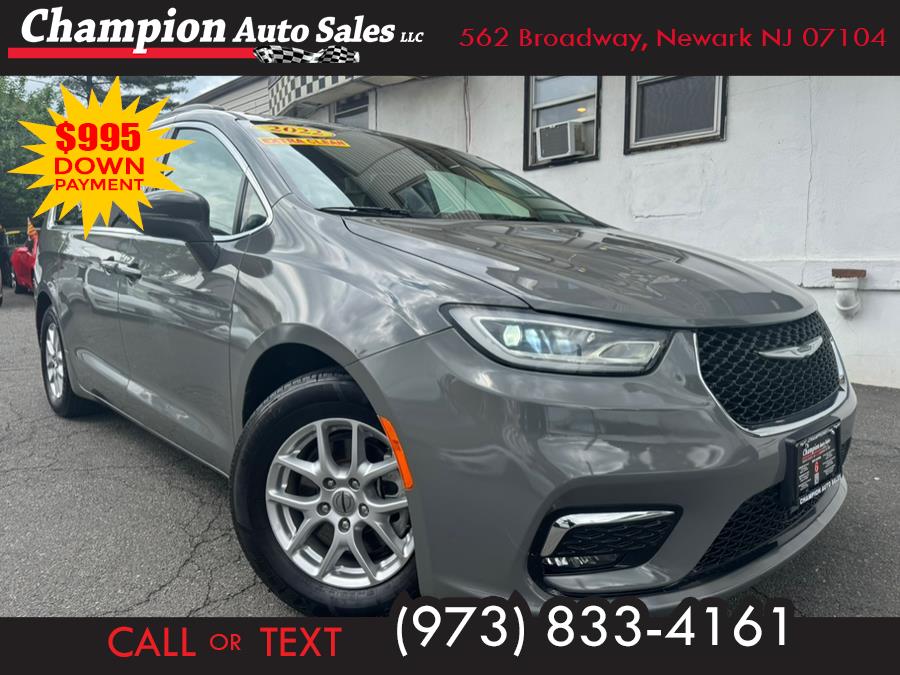 Used 2022 Chrysler Pacifica in Newark , New Jersey | Champion Used Auto Sales 2. Newark , New Jersey