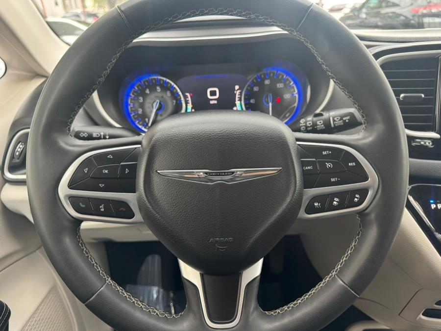 2022 Chrysler Pacifica Touring L FWD, available for sale in Newark , New Jersey | Champion Used Auto Sales 2. Newark , New Jersey 2022 Chrysler Pacifica Touring L FWD, available for sale in Newark , New Jersey | Champion Used Auto Sales 2. Newark , New Jersey