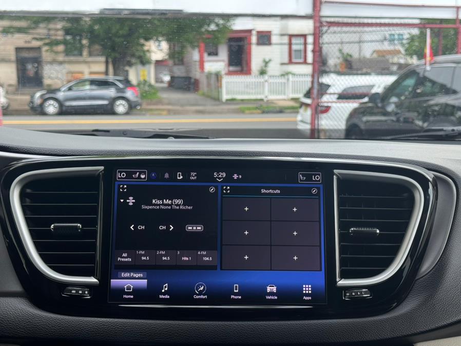 2022 Chrysler Pacifica Touring L FWD, available for sale in Newark , New Jersey | Champion Used Auto Sales 2. Newark , New Jersey 2022 Chrysler Pacifica Touring L FWD, available for sale in Newark , New Jersey | Champion Used Auto Sales 2. Newark , New Jersey