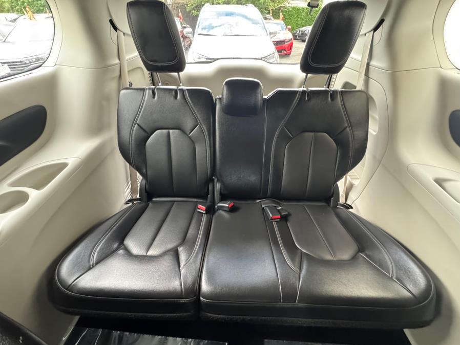 2022 Chrysler Pacifica Touring L FWD, available for sale in Newark , New Jersey | Champion Used Auto Sales 2. Newark , New Jersey 2022 Chrysler Pacifica Touring L FWD, available for sale in Newark , New Jersey | Champion Used Auto Sales 2. Newark , New Jersey