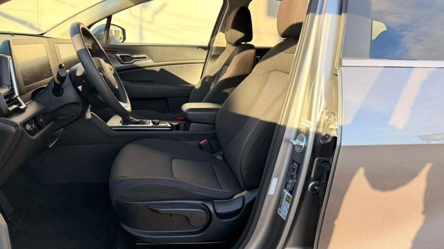 2024 Kia Sportage LX Sport Utility 4D, available for sale in Linden, New Jersey | Route 27 Auto Mall. Linden, New Jersey 2024 Kia Sportage LX Sport Utility 4D, available for sale in Linden, New Jersey | Route 27 Auto Mall. Linden, New Jersey