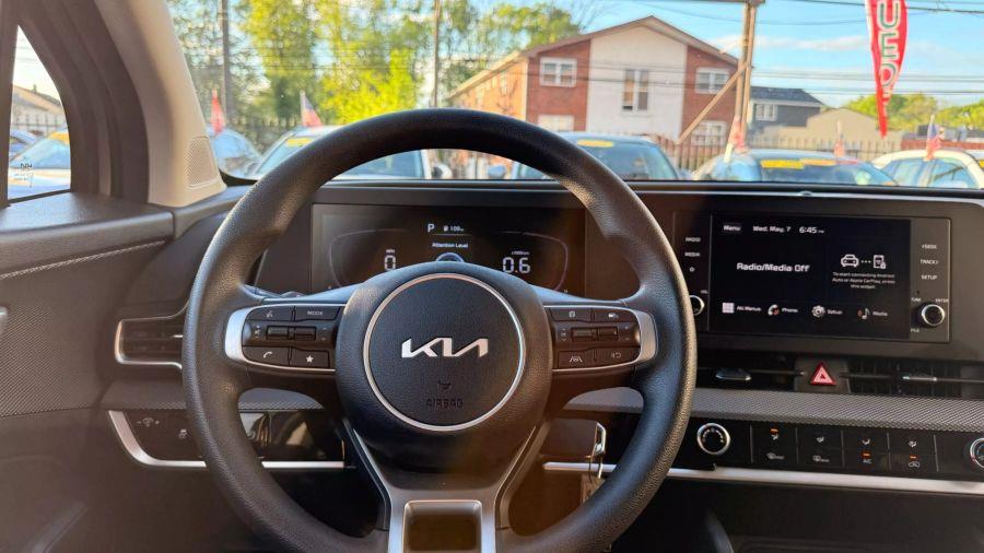 2024 Kia Sportage LX Sport Utility 4D, available for sale in Linden, New Jersey | Route 27 Auto Mall. Linden, New Jersey 2024 Kia Sportage LX Sport Utility 4D, available for sale in Linden, New Jersey | Route 27 Auto Mall. Linden, New Jersey