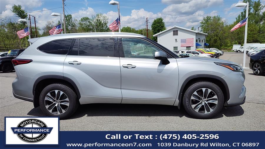 2020 Toyota Highlander XLE AWD (Natl), available for sale in Wilton, Connecticut | Performance Motor Cars Of Connecticut LLC. Wilton, Connecticut 2020 Toyota Highlander XLE AWD (Natl), available for sale in Wilton, Connecticut | Performance Motor Cars Of Connecticut LLC. Wilton, Connecticut