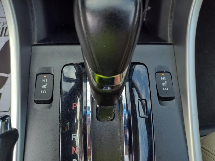 2013 Honda Accord Sdn 4dr V6 Auto EX-L, available for sale in Chicopee, Massachusetts | Matts Auto Mall LLC. Chicopee, Massachusetts 2013 Honda Accord Sdn 4dr V6 Auto EX-L, available for sale in Chicopee, Massachusetts | Matts Auto Mall LLC. Chicopee, Massachusetts