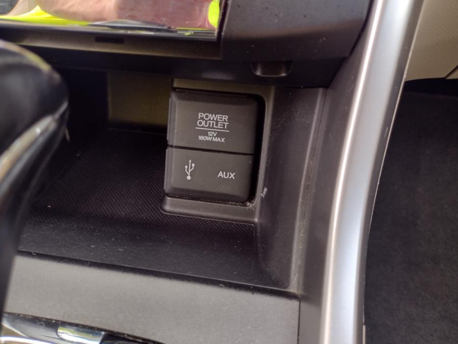 2013 Honda Accord Sdn 4dr V6 Auto EX-L, available for sale in Chicopee, Massachusetts | Matts Auto Mall LLC. Chicopee, Massachusetts 2013 Honda Accord Sdn 4dr V6 Auto EX-L, available for sale in Chicopee, Massachusetts | Matts Auto Mall LLC. Chicopee, Massachusetts