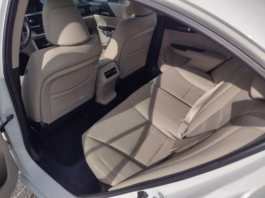 2013 Honda Accord Sdn 4dr V6 Auto EX-L, available for sale in Chicopee, Massachusetts | Matts Auto Mall LLC. Chicopee, Massachusetts 2013 Honda Accord Sdn 4dr V6 Auto EX-L, available for sale in Chicopee, Massachusetts | Matts Auto Mall LLC. Chicopee, Massachusetts