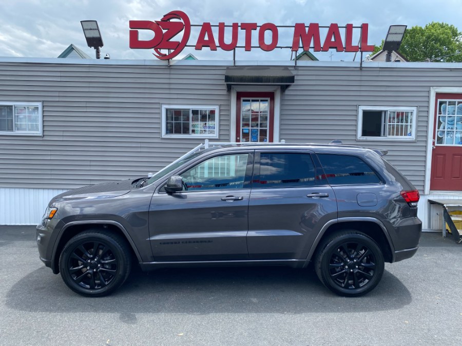 Used 2018 Jeep Grand Cherokee in Paterson, New Jersey | DZ Automall. Paterson, New Jersey