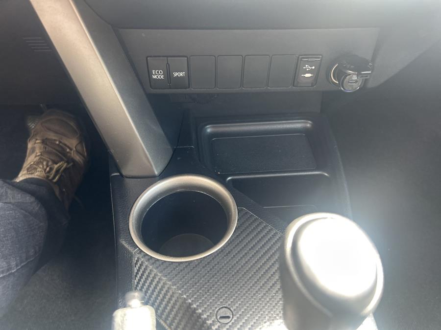 2015 Toyota RAV4 AWD 4dr LE (Natl), available for sale in South Windsor , Connecticut | Ful-line Auto LLC. South Windsor , Connecticut 2015 Toyota RAV4 AWD 4dr LE (Natl), available for sale in South Windsor , Connecticut | Ful-line Auto LLC. South Windsor , Connecticut