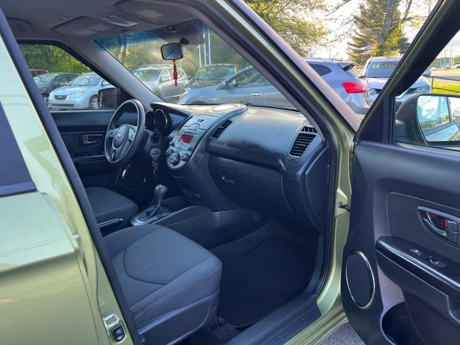 2011 Kia Soul 5dr Wgn Auto +, available for sale in Swansea, Massachusetts | Gas On The Run. Swansea, Massachusetts 2011 Kia Soul 5dr Wgn Auto +, available for sale in Swansea, Massachusetts | Gas On The Run. Swansea, Massachusetts