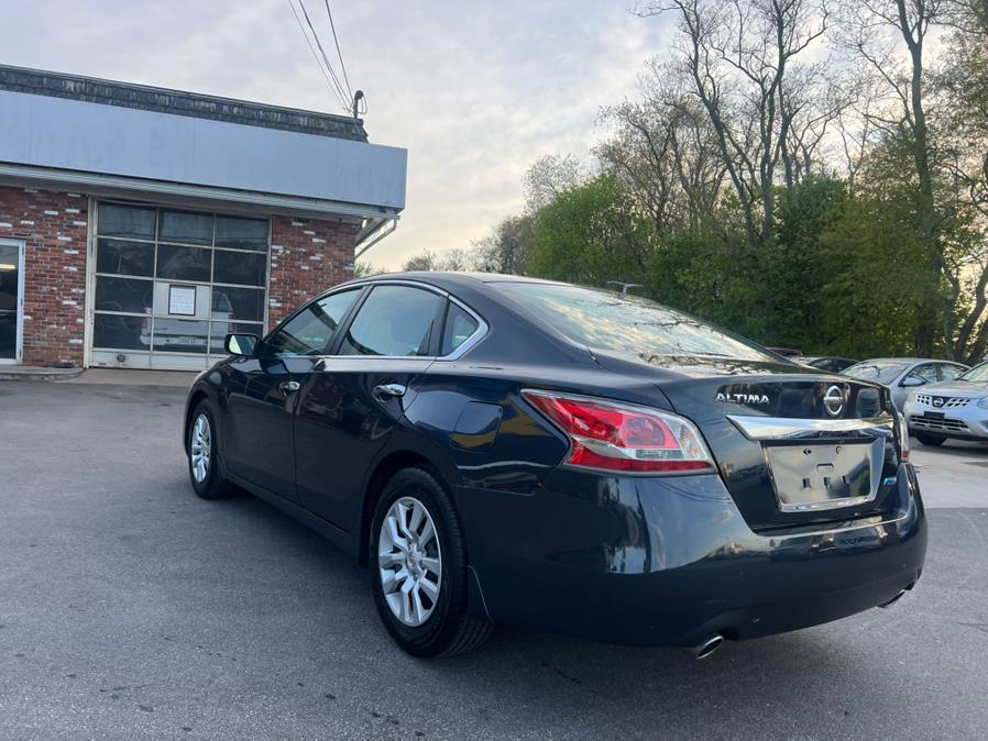 2014 Nissan Altima 4dr Sdn I4 2.5 S, available for sale in Swansea, Massachusetts | Gas On The Run. Swansea, Massachusetts 2014 Nissan Altima 4dr Sdn I4 2.5 S, available for sale in Swansea, Massachusetts | Gas On The Run. Swansea, Massachusetts