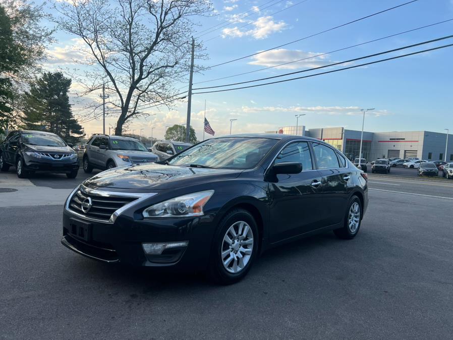 2014 Nissan Altima 4dr Sdn I4 2.5 S, available for sale in Swansea, Massachusetts | Gas On The Run. Swansea, Massachusetts 2014 Nissan Altima 4dr Sdn I4 2.5 S, available for sale in Swansea, Massachusetts | Gas On The Run. Swansea, Massachusetts