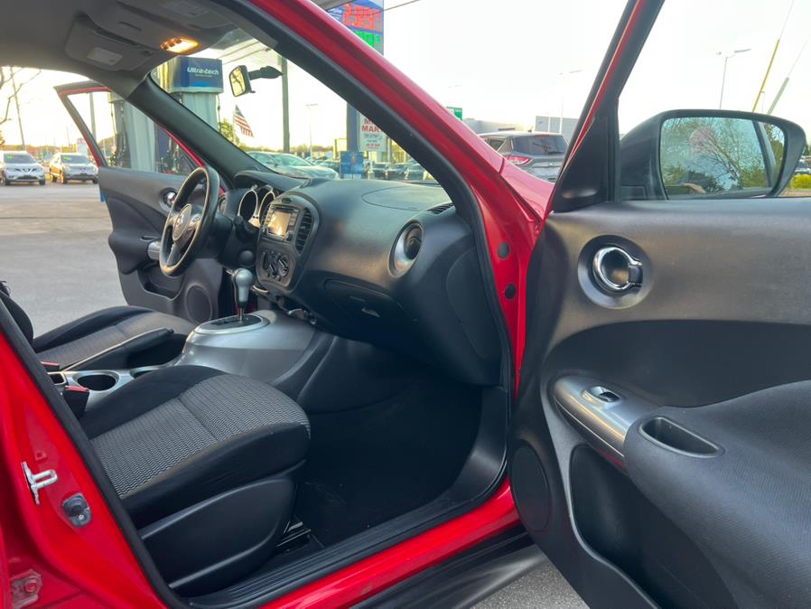 2015 Nissan JUKE 5dr Wgn CVT SL AWD, available for sale in Swansea, Massachusetts | Gas On The Run. Swansea, Massachusetts 2015 Nissan JUKE 5dr Wgn CVT SL AWD, available for sale in Swansea, Massachusetts | Gas On The Run. Swansea, Massachusetts