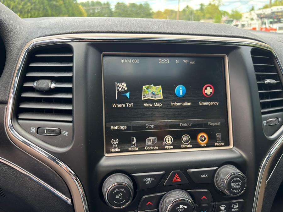 2017 Jeep Grand Cherokee Limited 4x4, available for sale in Somers, Connecticut | Four Town Motors LLC. Somers, Connecticut 2017 Jeep Grand Cherokee Limited 4x4, available for sale in Somers, Connecticut | Four Town Motors LLC. Somers, Connecticut