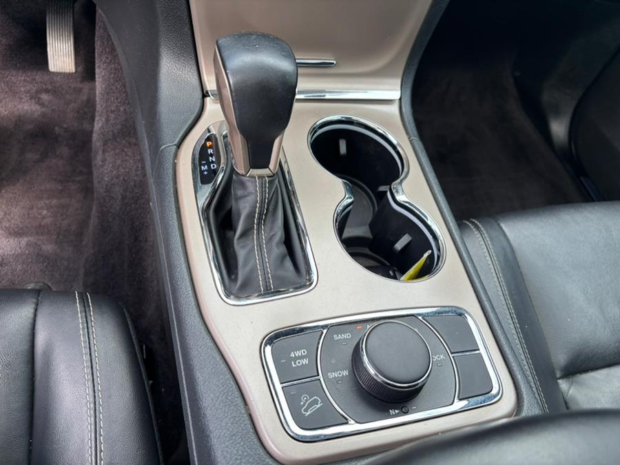 2017 Jeep Grand Cherokee Limited 4x4, available for sale in Somers, Connecticut | Four Town Motors LLC. Somers, Connecticut 2017 Jeep Grand Cherokee Limited 4x4, available for sale in Somers, Connecticut | Four Town Motors LLC. Somers, Connecticut