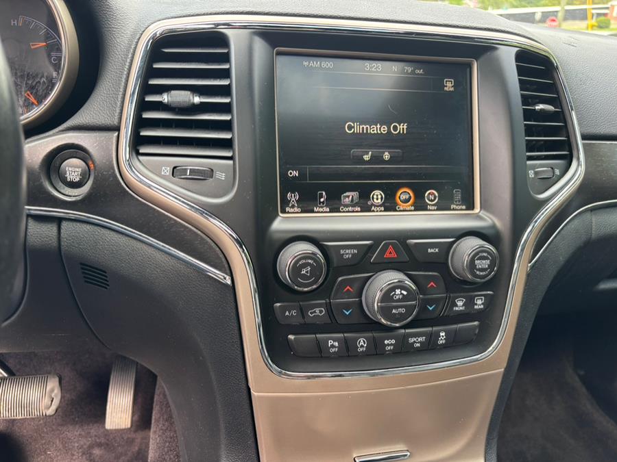 2017 Jeep Grand Cherokee Limited 4x4, available for sale in Somers, Connecticut | Four Town Motors LLC. Somers, Connecticut 2017 Jeep Grand Cherokee Limited 4x4, available for sale in Somers, Connecticut | Four Town Motors LLC. Somers, Connecticut