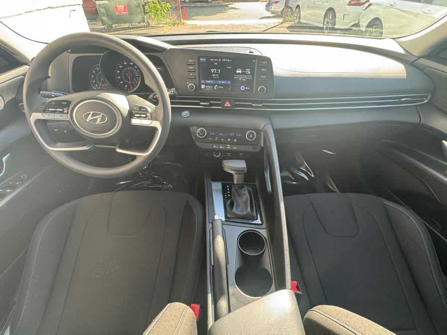 2023 Hyundai Elantra Limited IVT, available for sale in Newark, New Jersey | Champion Auto Sales. Newark, New Jersey 2023 Hyundai Elantra Limited IVT, available for sale in Newark, New Jersey | Champion Auto Sales. Newark, New Jersey
