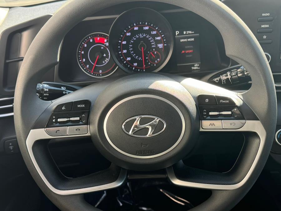 2023 Hyundai Elantra Limited IVT, available for sale in Newark, New Jersey | Champion Auto Sales. Newark, New Jersey 2023 Hyundai Elantra Limited IVT, available for sale in Newark, New Jersey | Champion Auto Sales. Newark, New Jersey