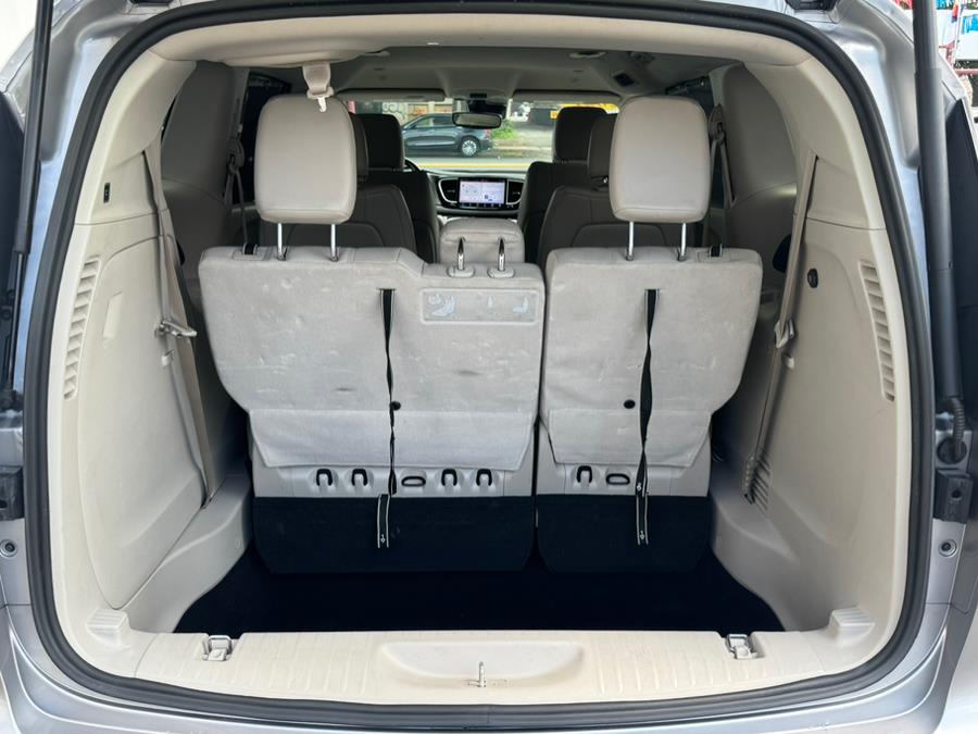 2021 Chrysler Pacifica Touring L FWD, available for sale in Newark, New Jersey | Champion Auto Sales. Newark, New Jersey 2021 Chrysler Pacifica Touring L FWD, available for sale in Newark, New Jersey | Champion Auto Sales. Newark, New Jersey
